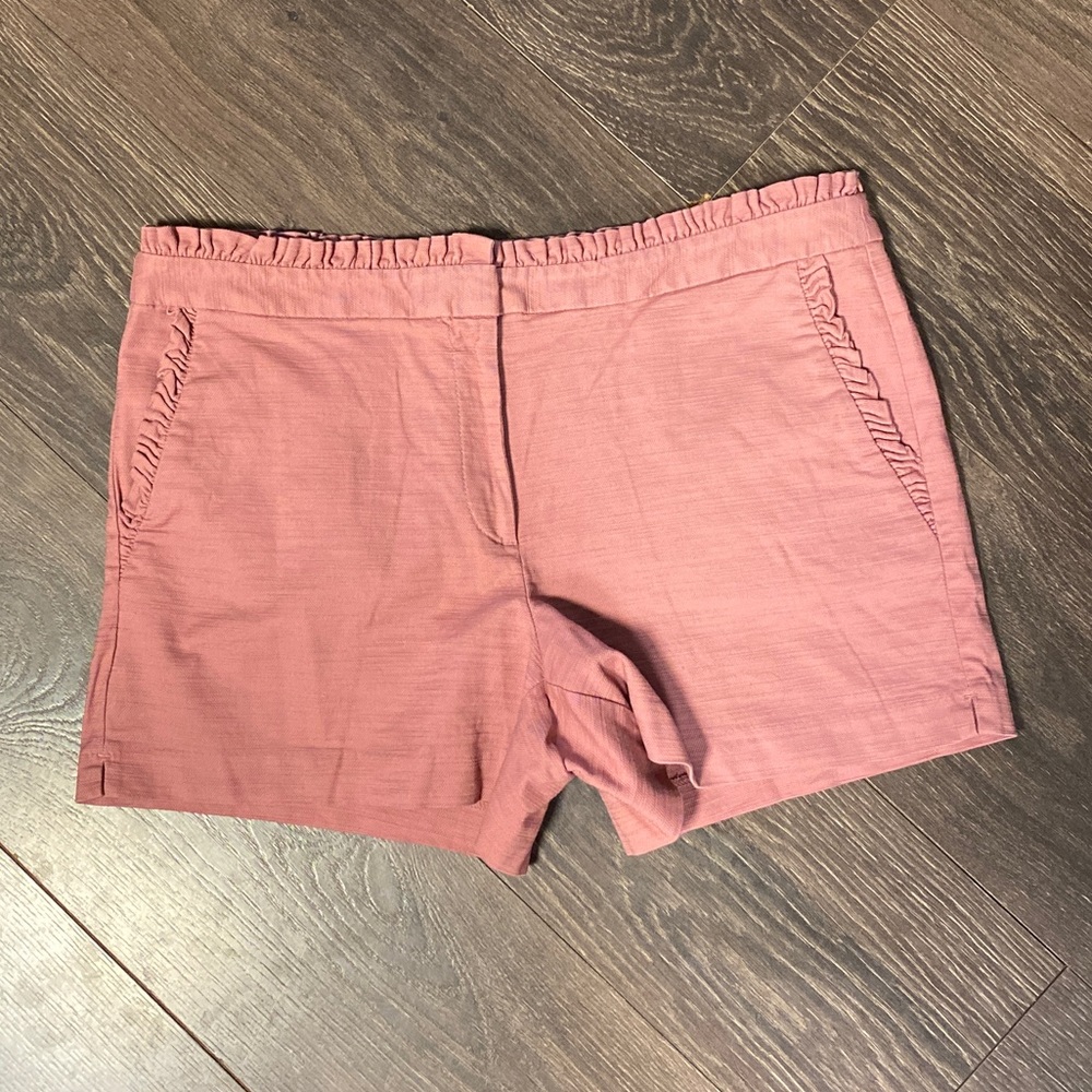 LOFT Dark Blush Ruffle Detail 4” Inseam Short